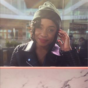 Meet your Posher, Tiffany